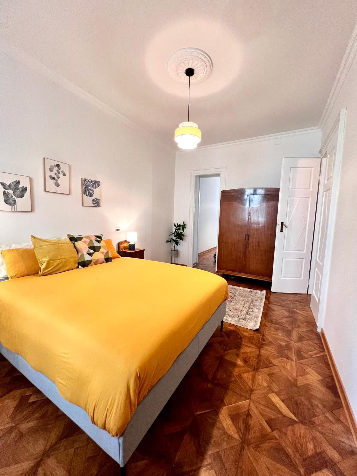 Suite Mitteleuropa Private Parking Trieste Bagian luar foto