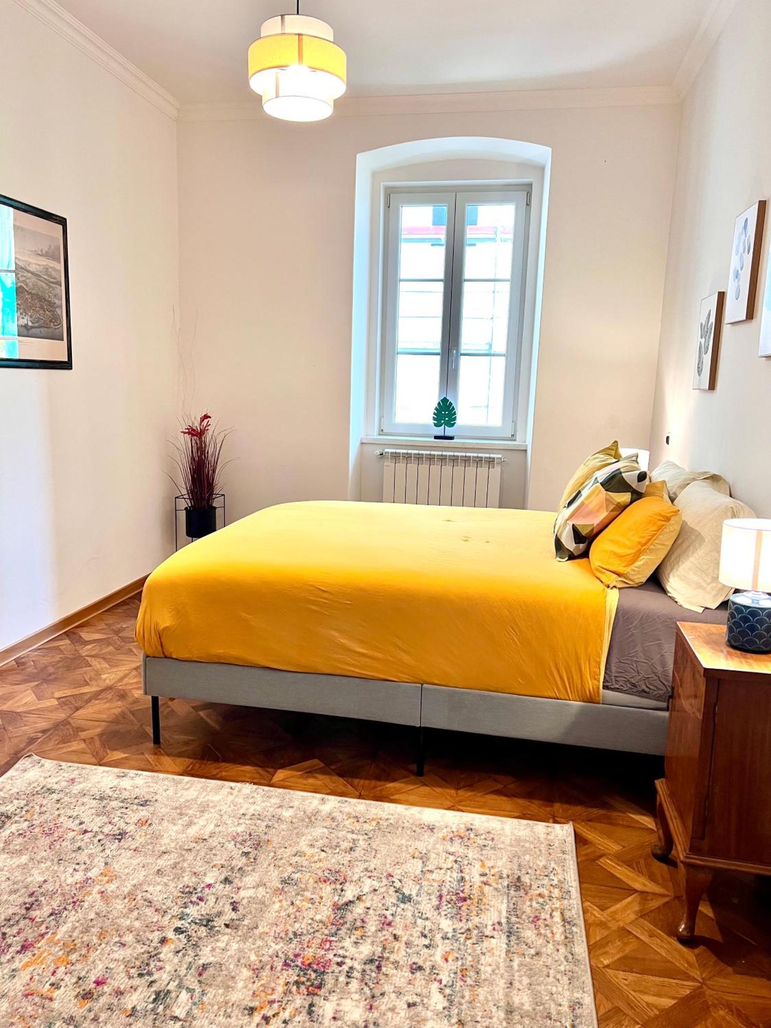 Suite Mitteleuropa Private Parking Trieste Bagian luar foto