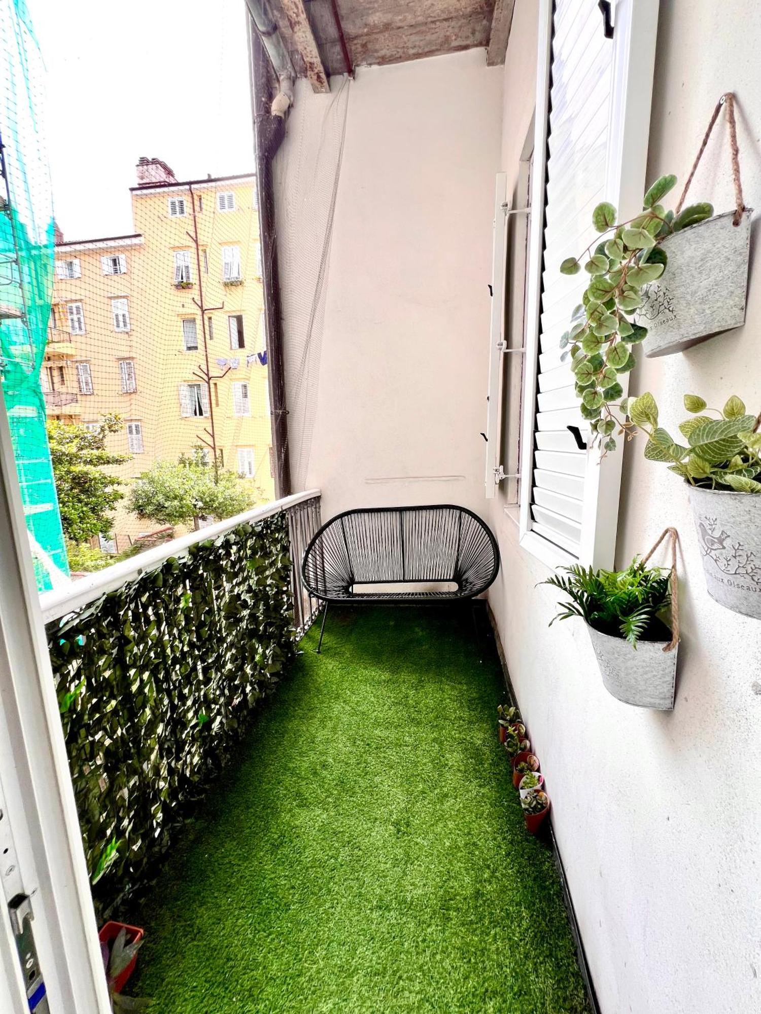 Suite Mitteleuropa Private Parking Trieste Bagian luar foto